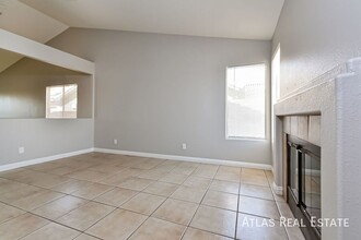 4216 Karma in North Las Vegas, NV - Building Photo - Building Photo