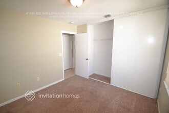 15745 NW 16th Ct in Pembroke Pines, FL - Building Photo - Building Photo