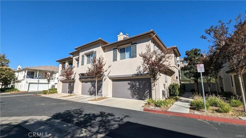 24343 Allori Way in Santa Clarita, CA - Building Photo