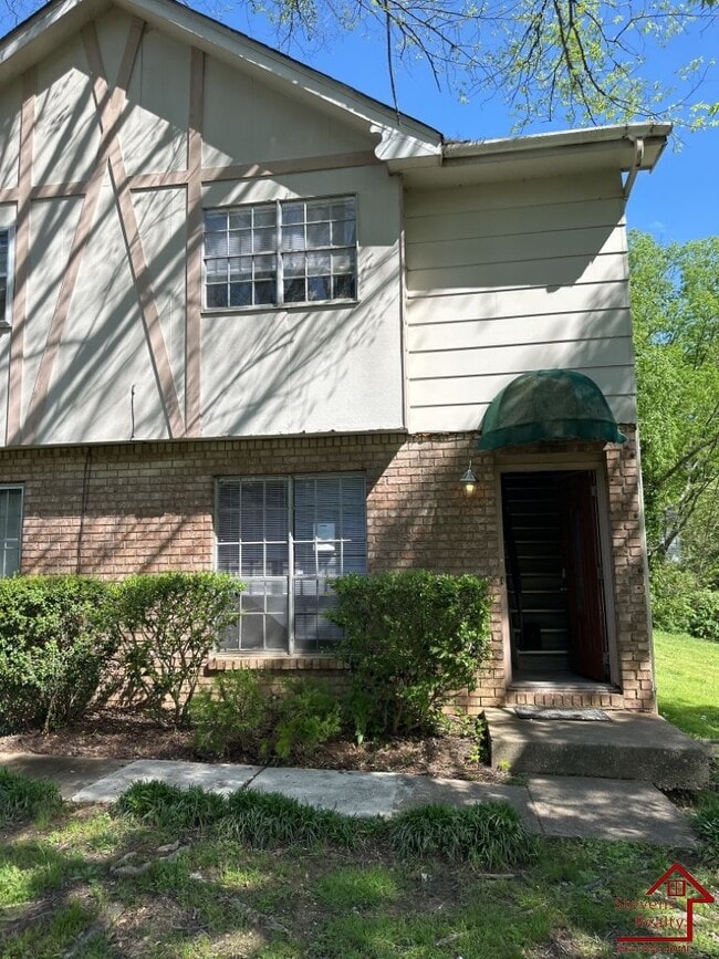 property at 4142 Willard Dr
