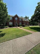 300 Founders Pointe Blvd in Franklin, TN - Building Photo