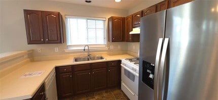 243 Hiawassee Dr in Woodstock, GA - Building Photo - Building Photo