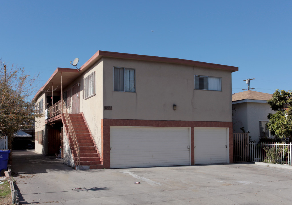 6711 Plaska Ave in Huntington Park, CA - Building Photo