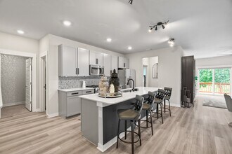 408 Gingerwood Ln in Hendersonville, TN - Foto de edificio - Building Photo