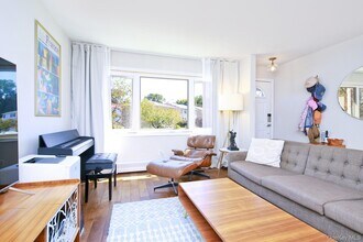 33 Ridge Rd in Dobbs Ferry, NY - Building Photo - Building Photo