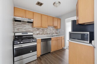 864 Winesap Ct in Prospect Heights, IL - Building Photo - Building Photo