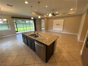 13390 Seaside Harbour Dr in Ft. Myers, FL - Building Photo - Building Photo