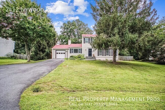 2412 Ivywood Rd in Reston, VA - Building Photo - Building Photo