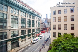 120 W 21st St in New York, NY - Building Photo - Building Photo