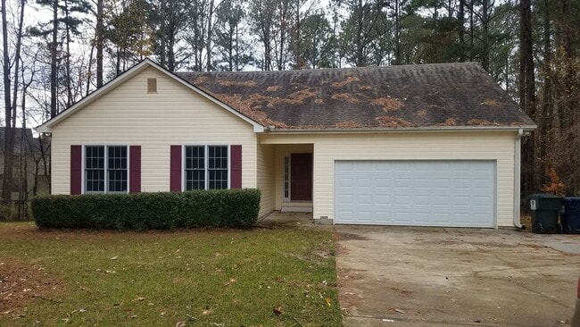 property at 3889 Acworth Due West Rd NW