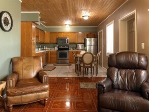 380 Base Ave E in Venice, FL - Building Photo - Building Photo