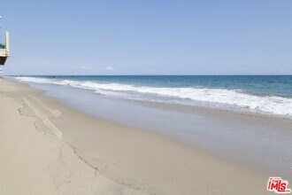 25366 Malibu Rd-Unit -1 in Malibu, CA - Building Photo - Building Photo