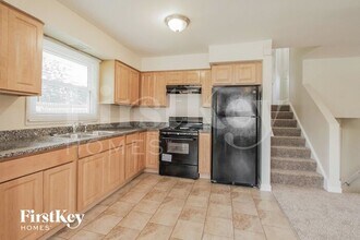 19724 Orchard Ave in Lynwood, IL - Foto de edificio - Building Photo