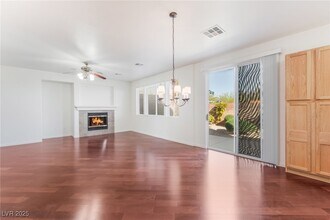 10870 Mallorca Ave in Las Vegas, NV - Building Photo - Building Photo