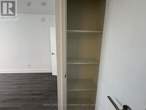 135 Tyndall Ave in Toronto, ON - Building Photo - Building Photo