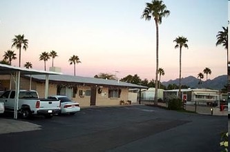 Paradise Village in Tucson, AZ - Building Photo - Building Photo