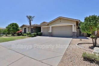 1550 N Robin Ln in Mesa, AZ - Building Photo - Building Photo