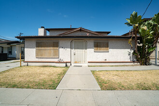 1427 S Garfield Ave in Alhambra, CA - Building Photo - Building Photo