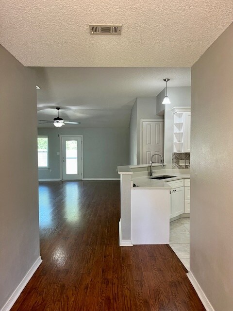 2114 Presidio St in Navarre, FL - Building Photo - Building Photo