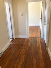 55 Park Dr, Unit 18 in Boston, MA - Foto de edificio - Building Photo