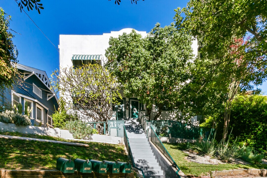1423 Ridge Way, Unit 1423 in Los Angeles, CA - Foto de edificio