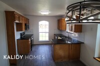 1400 Buena Vista Cir photo'