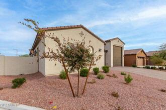 3327 N 197th Ln in Buckeye, AZ - Building Photo - Building Photo