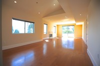 Larrabee Estates in West Hollywood, CA - Building Photo - Interior Photo