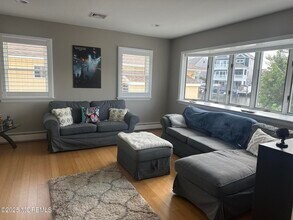 46 Longpoint Dr in Brick, NJ - Building Photo - Building Photo
