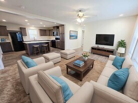 3678 Hawthorne St in Village of Clarkston, MI - Building Photo