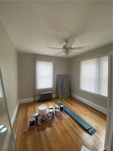 86 Bluff Ave in Warwick, RI - Building Photo - Building Photo