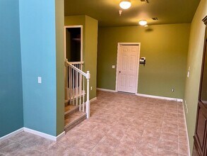 3306 Hilton Rd in Ferndale, MI - Building Photo - Building Photo