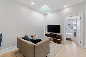 406 Madison St in Hoboken, NJ - Building Photo - Building Photo