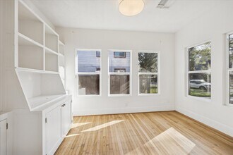 1624 Branard St in Houston, TX - Building Photo - Building Photo