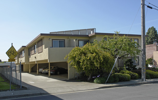 1630 Kearney St in El Cerrito, CA - Building Photo - Building Photo