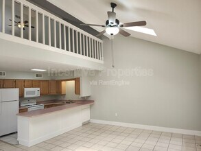 310 Mayfair Pl SW in Winter Haven, FL - Building Photo - Building Photo