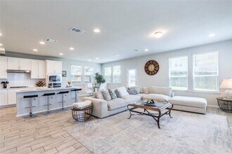 5629 Respinto Dr in Austin, TX - Building Photo - Building Photo