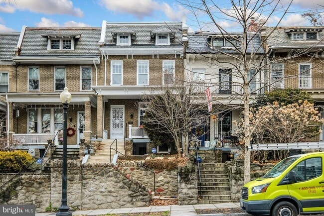 property at 1917 Kenyon St NW