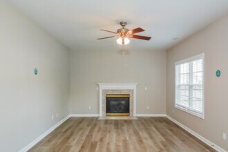 4005 Iverson St in Raleigh, NC - Building Photo - Building Photo