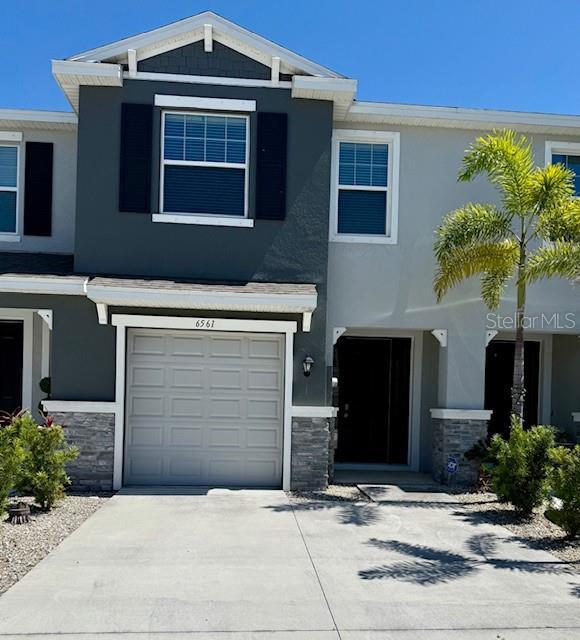 6561 Serenity Fall Ln in Sarasota, FL - Building Photo
