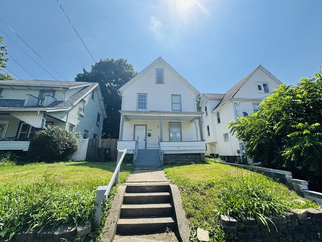 property at 334 Clarendon Ave NW