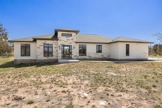 333 Spicewood Trails Dr in Spicewood, TX - Building Photo - Building Photo