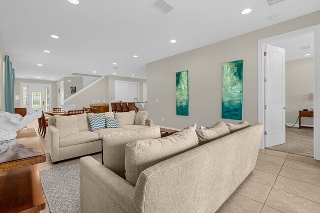 541 Lasso Dr in Kissimmee, FL - Building Photo - Building Photo