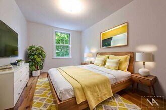 39-13 46th St in Queens, NY - Building Photo - Building Photo