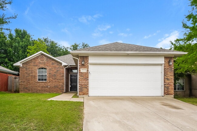 1824 Alanbrooke Dr