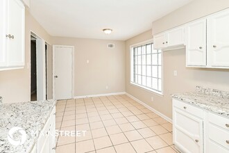3025 Wood Thrush Dr in Memphis, TN - Building Photo - Building Photo