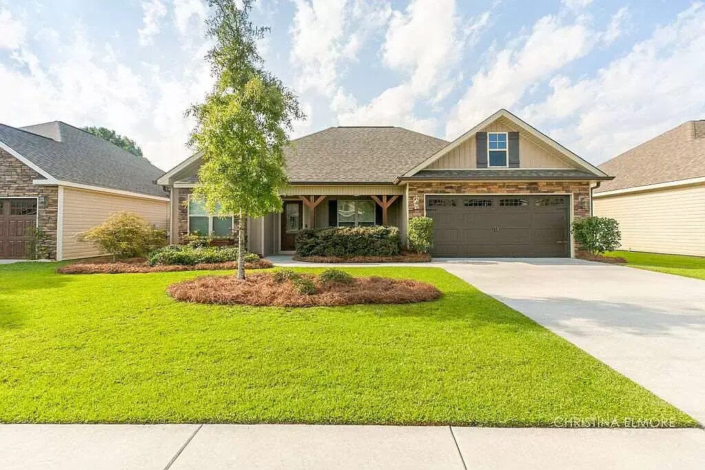 113 Highland Point Dr in Kathleen, GA - Building Photo