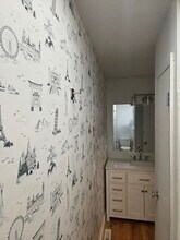 11260 College Ave in Kansas City, MO - Building Photo - Building Photo