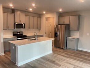 300 Granby Trl in Easley, SC - Building Photo - Building Photo
