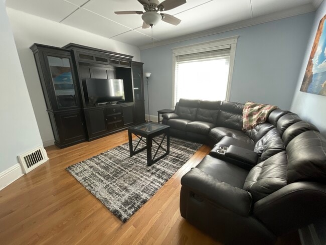 214 Talfourd St in Sarnia, ON - Building Photo - Building Photo